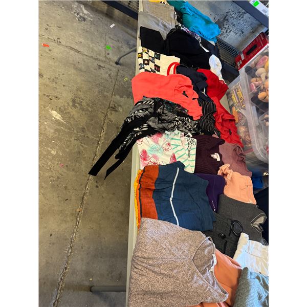 Women's clothing lot size large