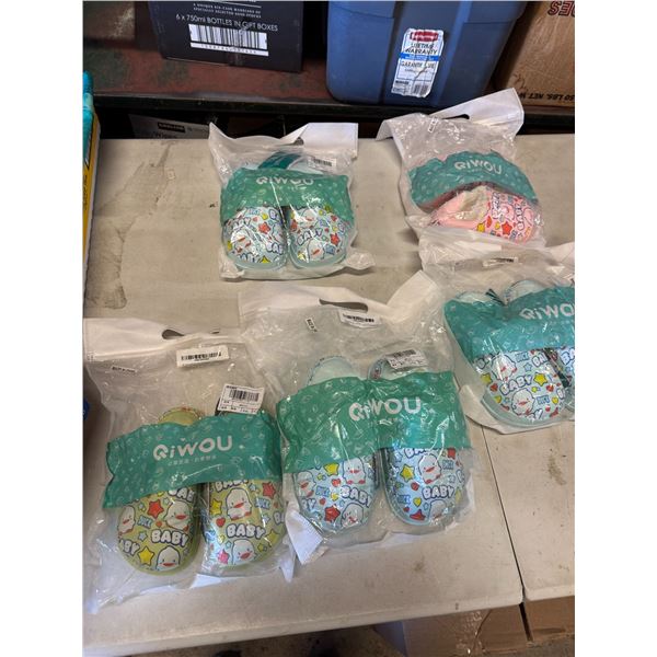 New children  slippers