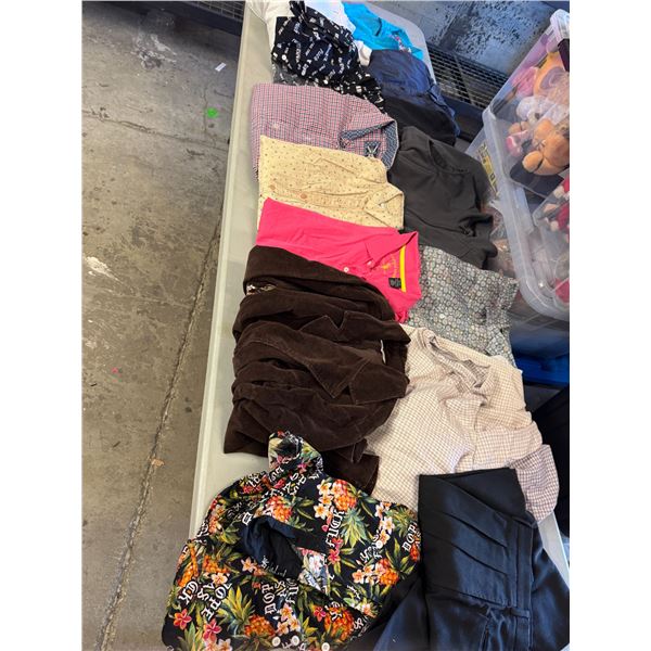 Men's assorted size clothing