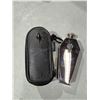 Image 1 : Coffin flask