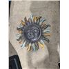 Image 1 : Sun decor