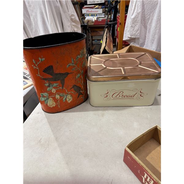 Breadbox and trashcan