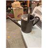 Image 1 : Watering can