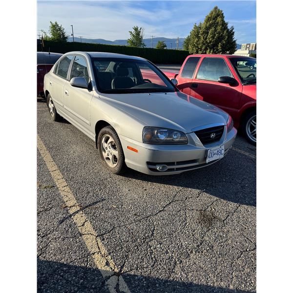 Estate Vehicle 2006 hyundai elantra 50,600kms