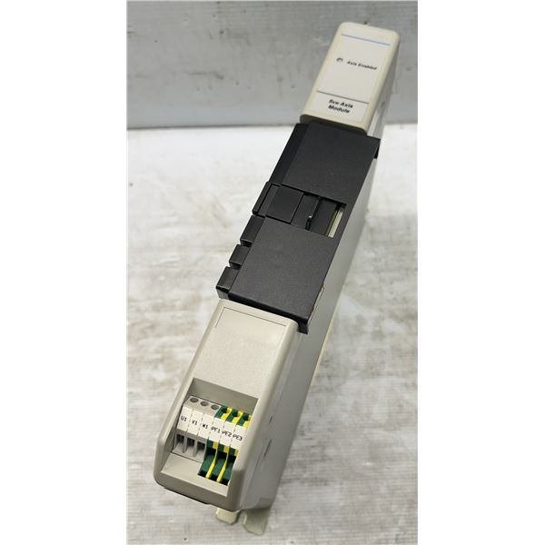 Allen Bradley #1394-AM07 AC Servo Controller