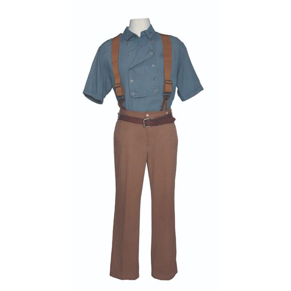 A Frontierland Male Cast Member Costume.