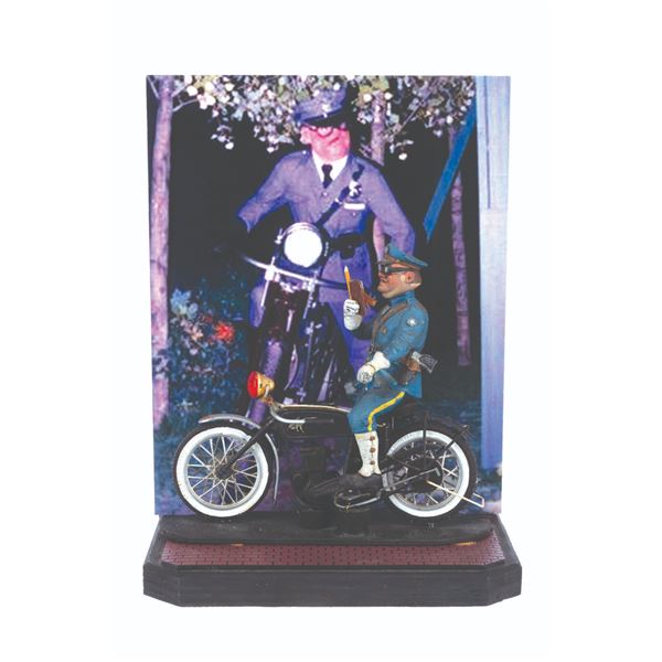 A World of Motion Motorcycle Cop Maquette.