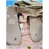 Image 2 : 1X Joe Fresh Button-Up Jacket, Shoulder Bag & Sandals