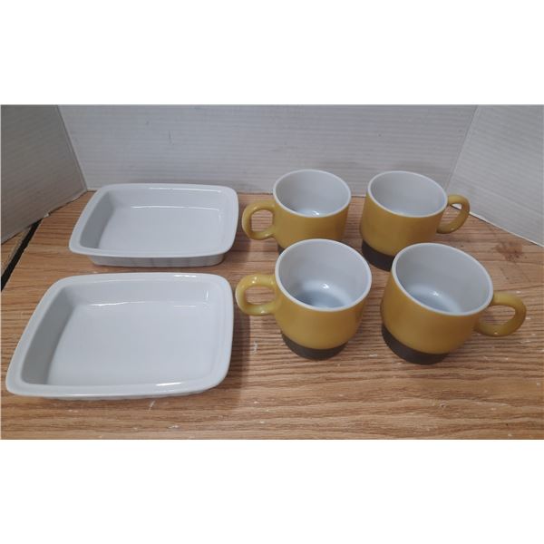 Lot of (4) Cup and (2) Trays.