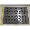 Image 2 : 48-Cup Mini Muffin Pan. (Like New)