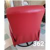 Image 3 : Red Swivel Chair & Cover