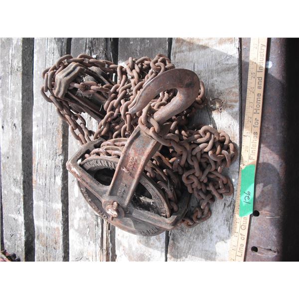 McKinnon 1 Ton Chain Hoist