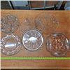 Image 1 : 5 large glass dishes and 1 lid