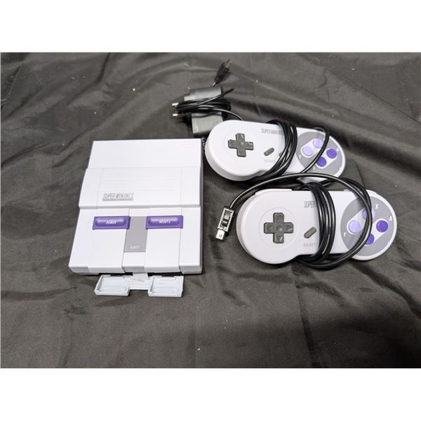 SUPERMINIES ENTERTAINMENT SYSTEM (Not tested and no AV OUT cord)