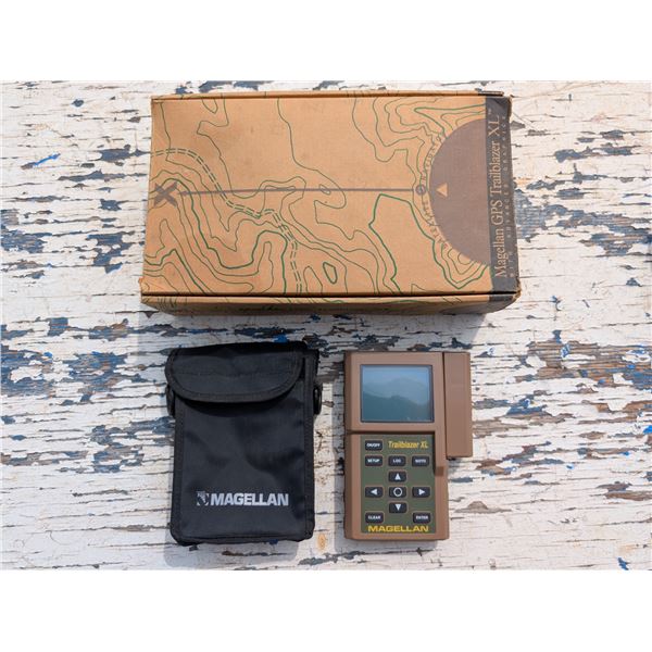 Magellan GPS Trailblazer XL w/ Case and box (Barely Used or brand new)