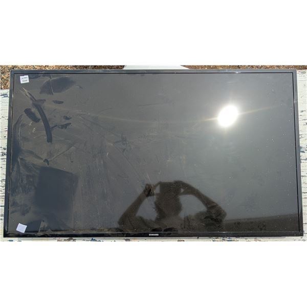 Wall Mounted Samsung TV Model Code: UN50F6400AFXZC/ Model NO. UN50F6400AF AC110-120V ~50/60Hz 153W