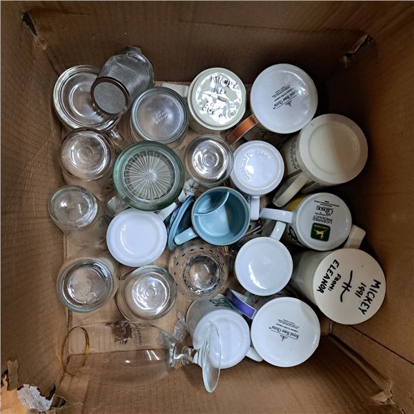 Lot of misc glasses and mugs