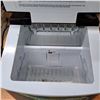 Image 3 : dometic ice maker untested