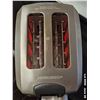 Image 4 : Black & Decker Stainless Steel Toaster and George Foreman Grill - working