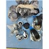 Image 3 : Box of wheels, assorted sizes