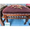 Image 5 : 3 footstool - 2 antique needlepoint, 1 modern