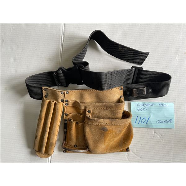 Leather tool belt