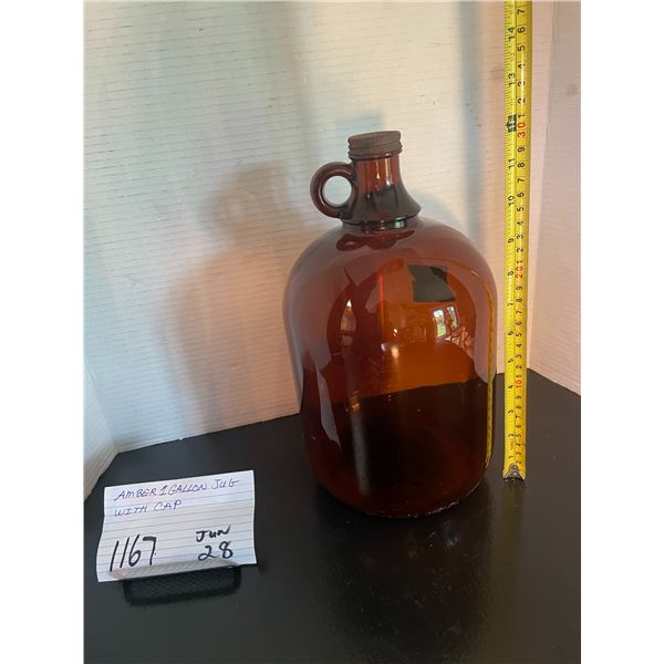 Amber 1 gallon jug with cap