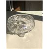 Image 1 : 1969 Vintage Pinwheel Crystal Bowl, Tri-footed, 6 ½ “ Diameter