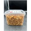 Image 2 : Salted Peanuts in Reusable 800g Container
