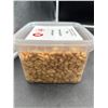Image 2 : 800g Salted Peanuts in Reusable Container