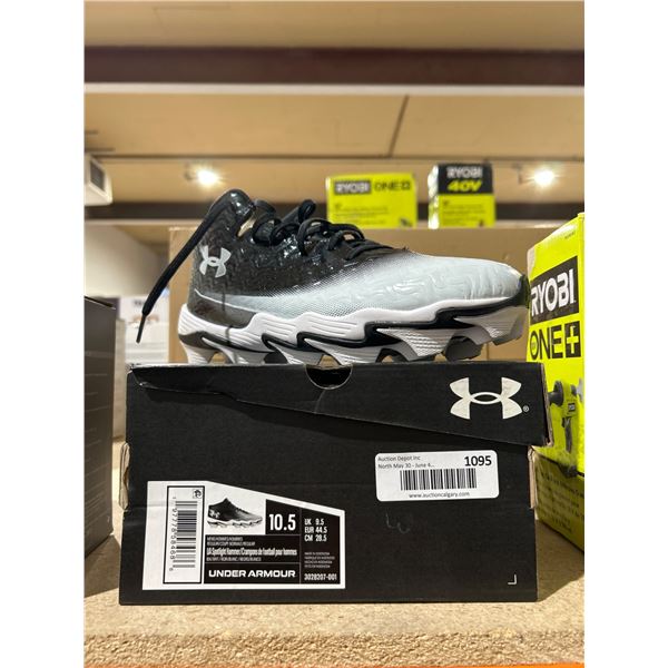 Under Armour UA Spotlight Hammer Cleats, Size 10.5