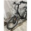 Image 3 : Paris 48V Electric Bicycle with Lithium-Ion Battery and Step-Through Frame   -NEW Floor Model includ