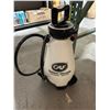 Image 2 : CAF Outdoor Cleaning Pump Sprayer Model 190407