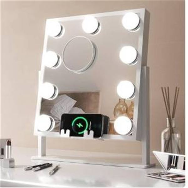 Fancii Maddie Vanity Mirror with BT Speaker and Wireless Charging
