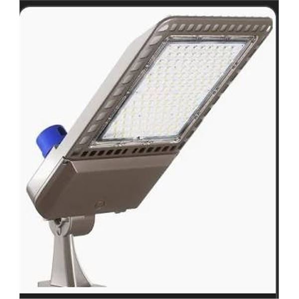 YXL LED Parking Lot Light, 300W LED Shoebox Light with Dusk to Dawn Photocell,42,000LM 5000K Dayligh