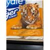 Image 2 : Royale Tiger Towel 2-Ply Paper Towels, 6 Rolls, 55 Sheets per Roll