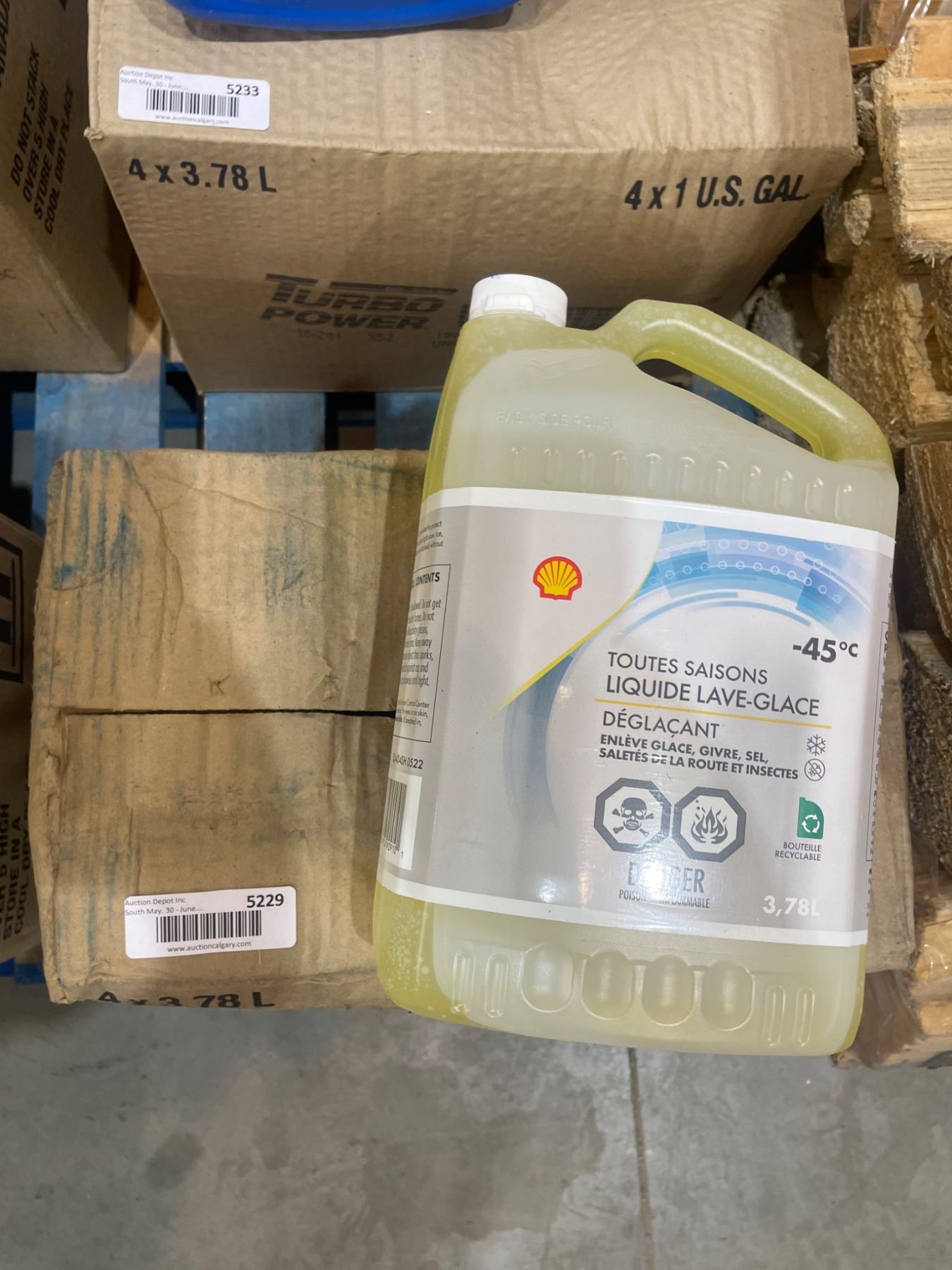 Shell All-Season Windshield Washer Fluid -45C 3.78L (Case of 4)