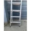 Image 7 : 3 Way Aluminum  Extension 8 Foot Ladder