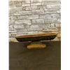 Image 1 : Cast Iron Trough - 13"