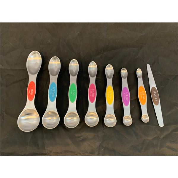 Set of Magnetic Measuring Spoons