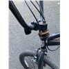 Image 9 : Mongoose Wired BMX Bike w/ Gyro and Pegs