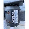 Image 3 : Delta Drill Press Model: 11-900C - 120V - Turns on Works