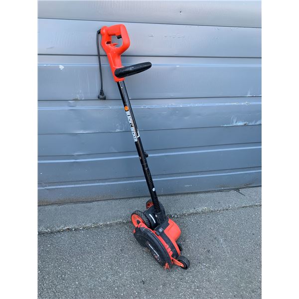 Black & Decker Edge Hog - Works
