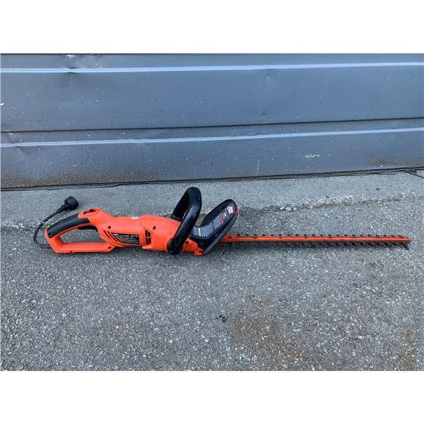 Black & Decker Hedge Hog - Model: HH2450-CA - Works