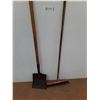 Image 1 : ** Edging Garden Shovel, Push Broom - Pickup Only