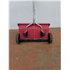 Image 3 : ** Fertilizer Spreader - Pickup Only