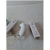 Image 2 : Wii Remote/controllers