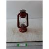 Image 1 : Taymor Red Barn Lantern