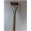 Image 4 : Vintage Aluminum Grain Shovel - 41'' Long - CANNOT SHIP