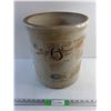 Image 1 : Red Wing 6 Crock Pot - Cracked 15 x 12"